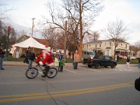 Race Photo  The 2009 running of the Holiday Hustle 5K put on by Running Fit in Dexter Michigan on a sunny but 28 degree on December 5, 2009. : 5K, Fitness, Race, Running, Kasdorf